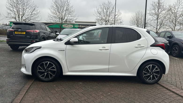 Toyota Yaris 1.5 Hybrid Design 5dr CVT Hybrid Hatchback